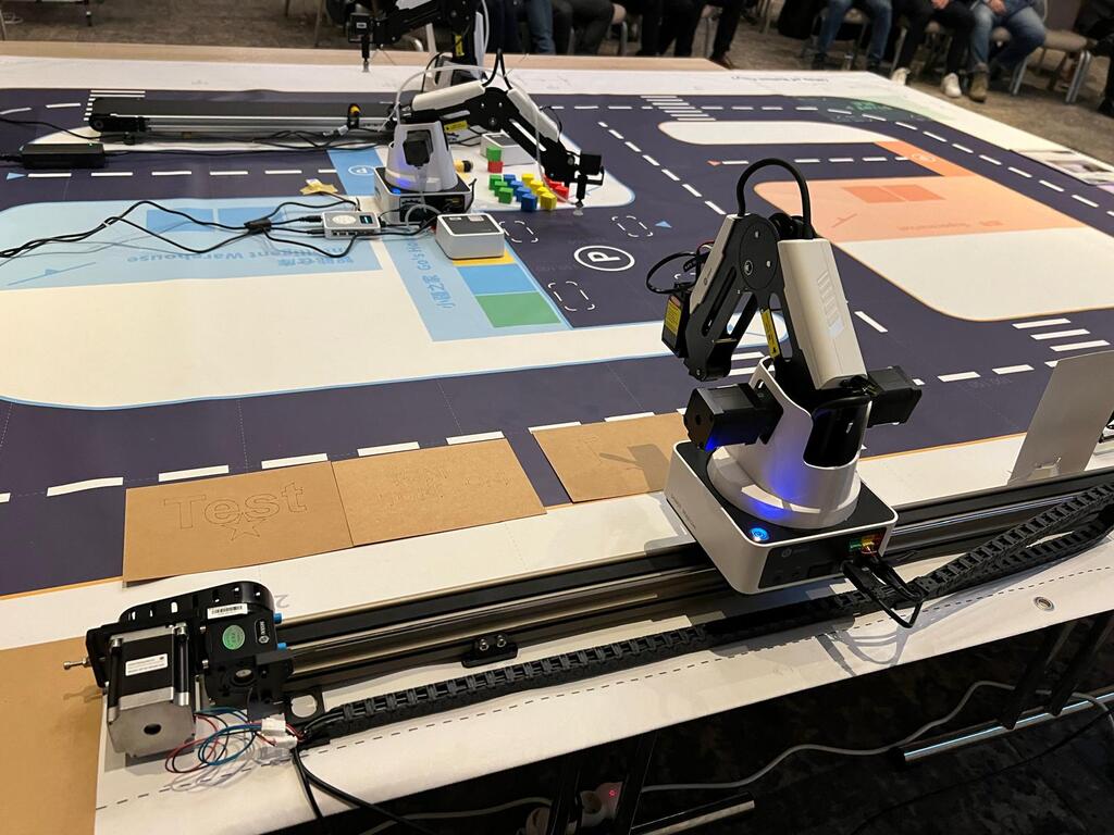 Robotik und industrielle Automatisierung